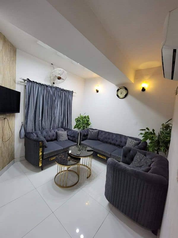 Fully Furnished 2 Bed Tvl 2BHK Apartment 1