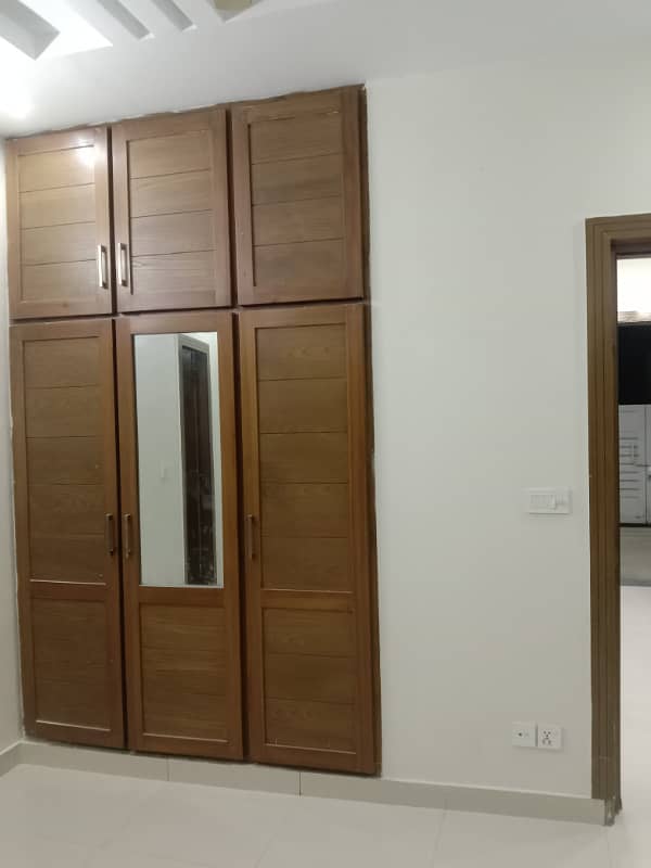 Upper Portion For Rent 5