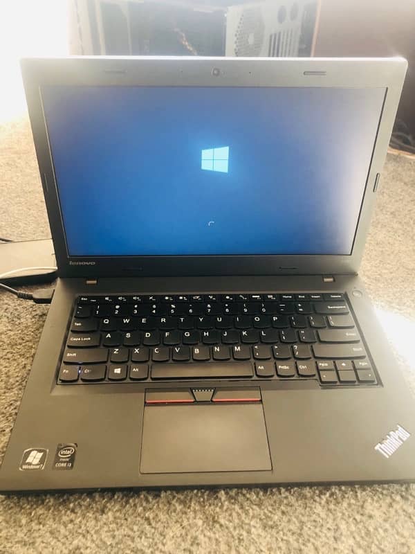 Lenovo i3 5th gen 8 gb ram 128 ssd 2