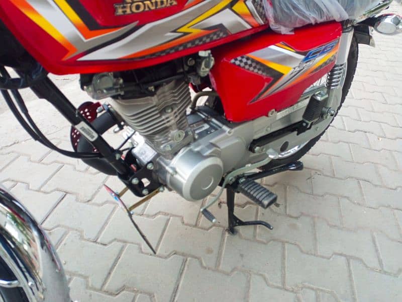 Honda 125 2025 6