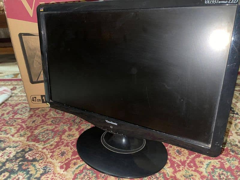 ViewSonic 19 inch LED Monitor 4