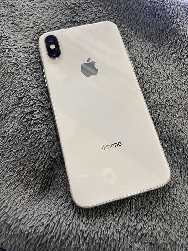 iphone X 64 gb pta Approve 0