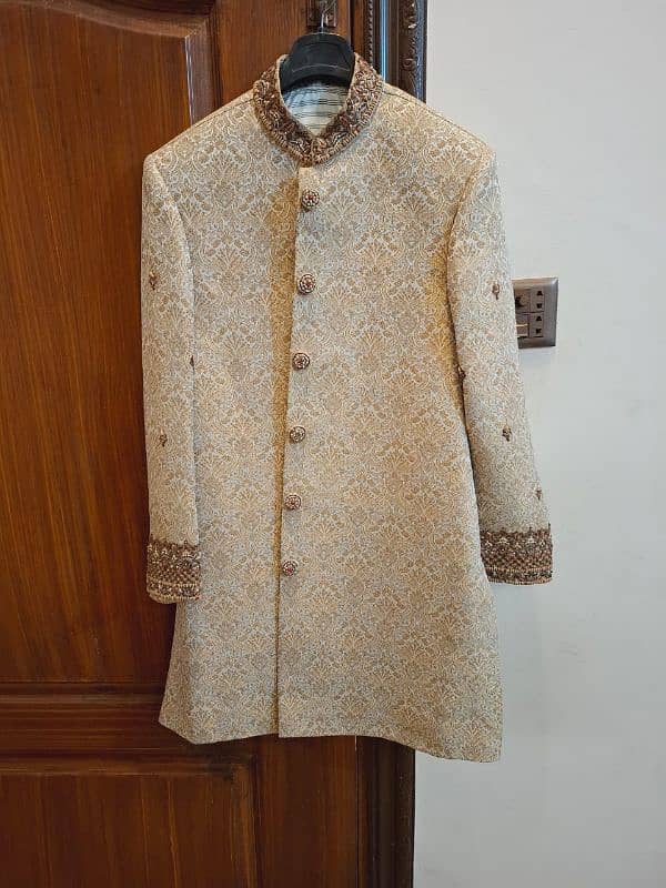 groom sherwani khulha and khussa wedding set 0