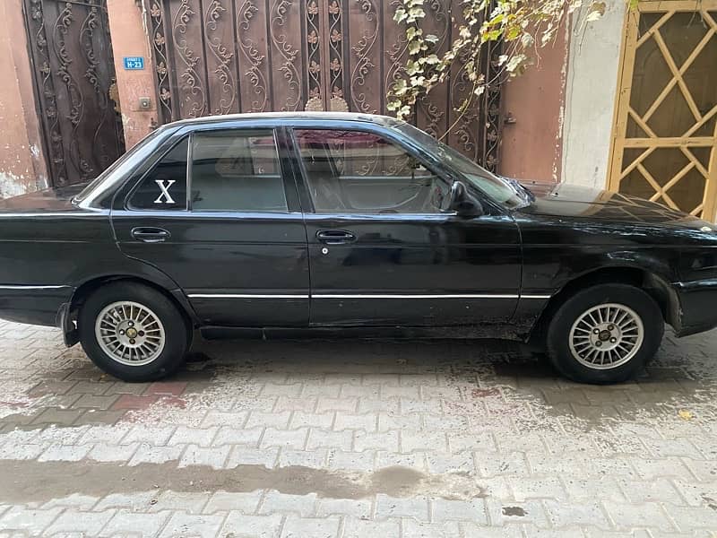 Nissan Sunny 1991 10