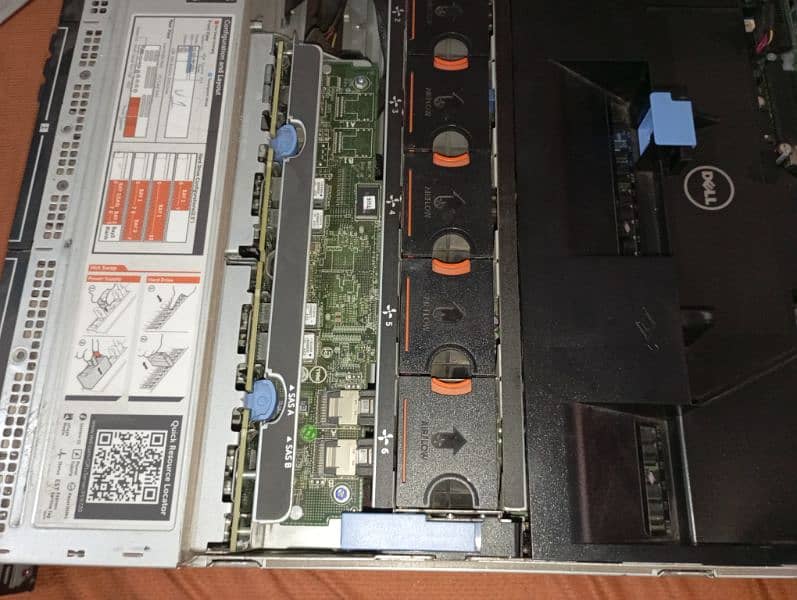 Dell Power Edge R720 Server 3