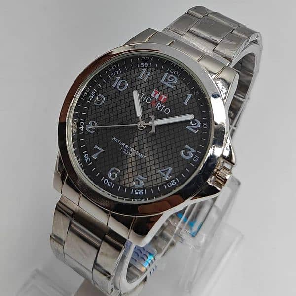 Men watch 2