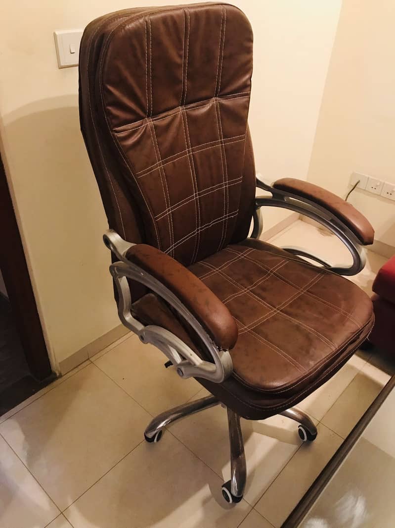 Office Comfortable Chair 0