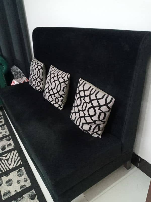 3 seater sofa 1