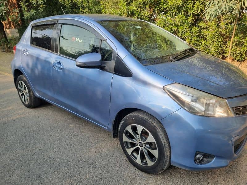 Toyota Vitz 2011 3