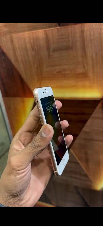 iPhone 8 PTA Approved 64Gb Condition 10/9.5 1