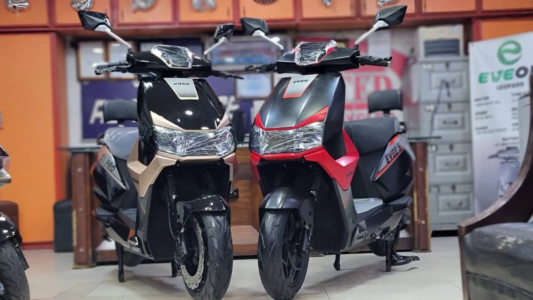 evee S1 Pro Electric Scooty 0