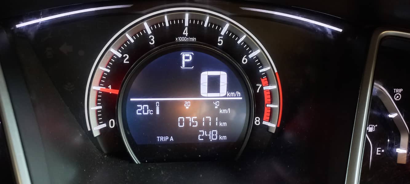 Honda Civic Oriel 2018 VTEC CVT 8