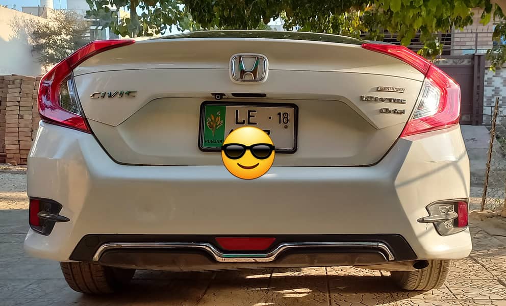 Honda Civic Oriel 2018 VTEC CVT 14