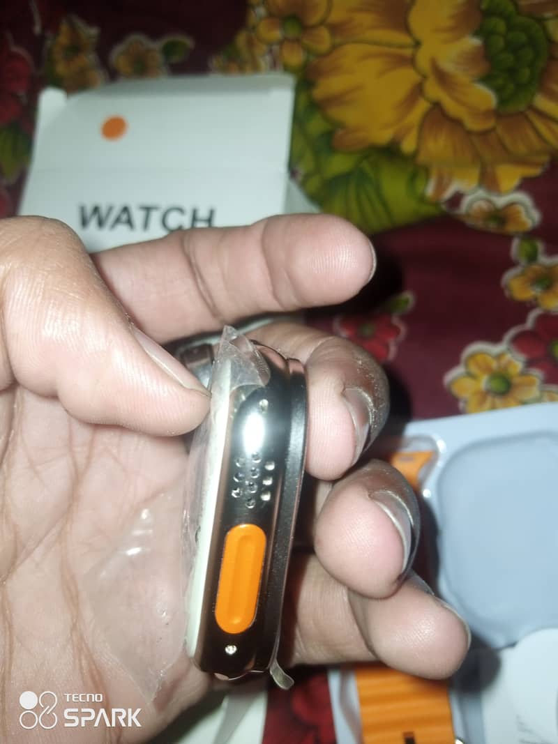 Ultra 2 Smart Watch With 1 Straps 2