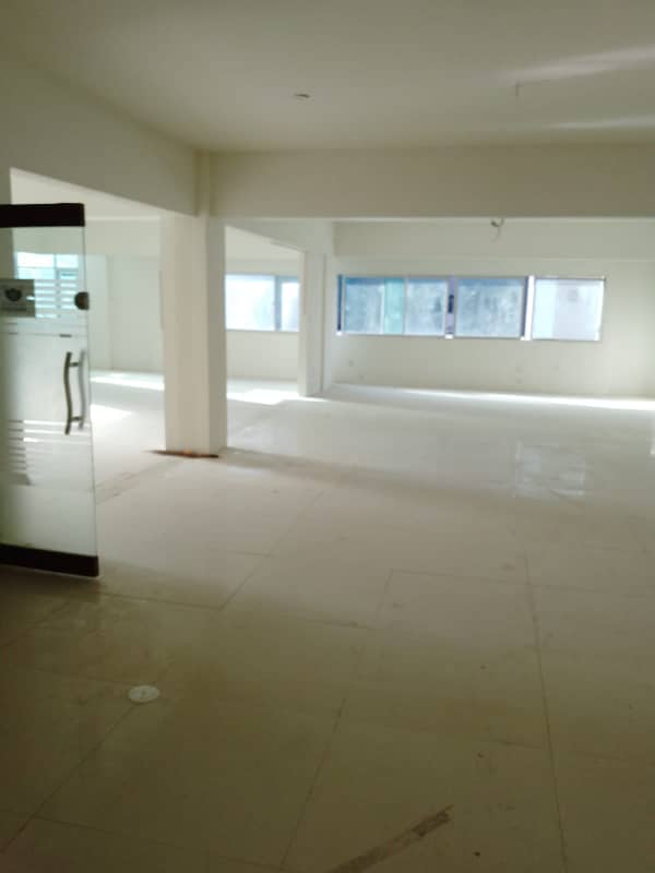 Defence DHA phase 5 badar commercial brand new office at good location available for rent 0