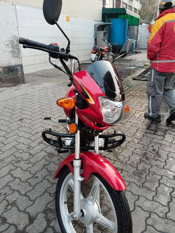 Suzuki GD 110s 5