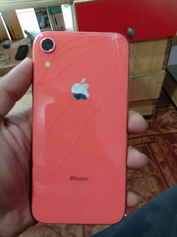 iPhone xr 3