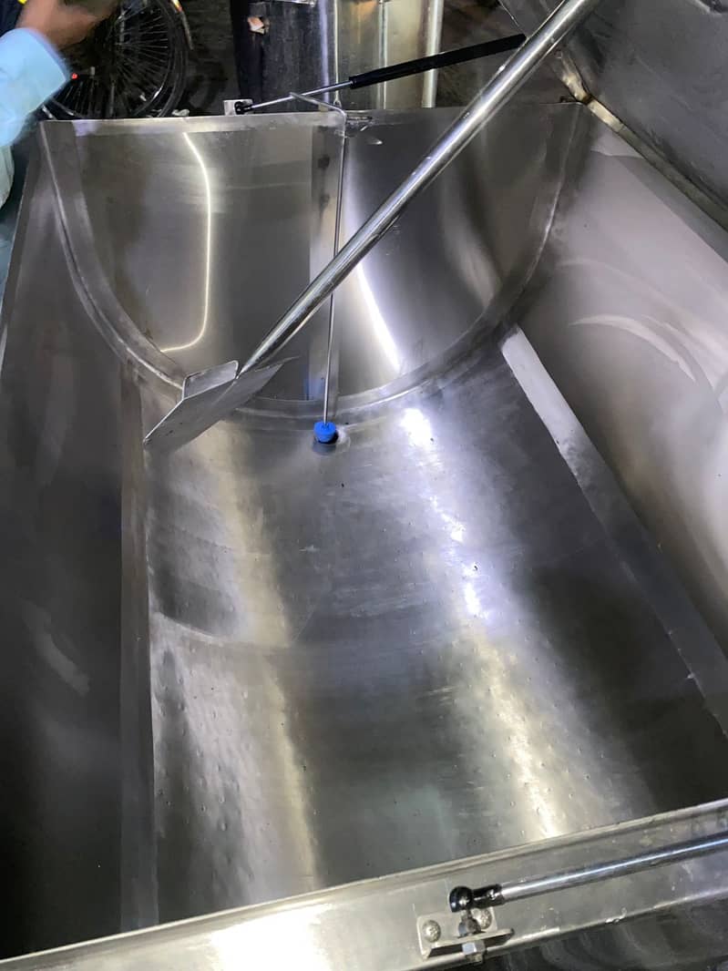 milk chiller|dairy chiller|D malik chiller 2