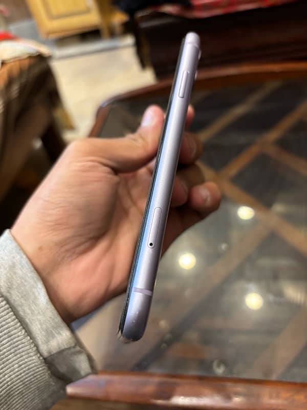 iphone 11 64gb 4