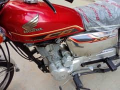 Honda 125 Karachi number 22 model