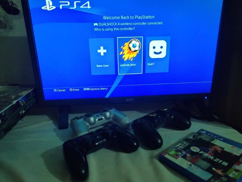 Ps4, 1-Tb 1200 Series 4