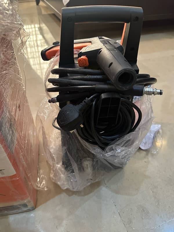 Black And Decker Pressure Washer 4