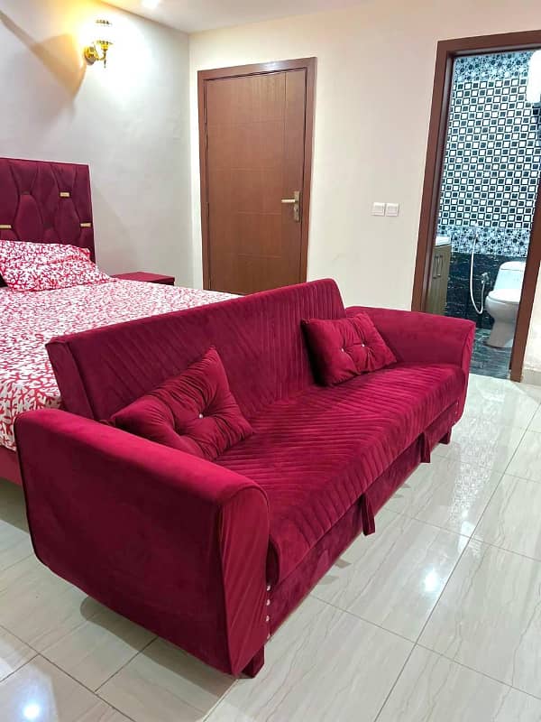 LUXURY STUDIO APARTMENT FOR RENT IN GULBERG GREENS ISLAMABAD 4