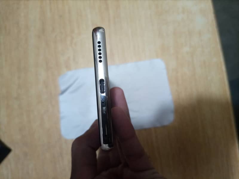 Spark 20 pro Plus 5