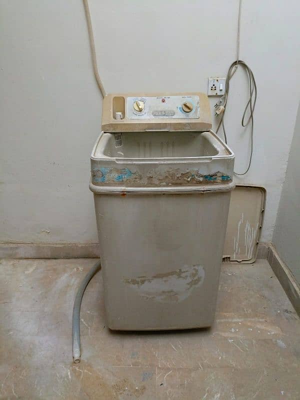 Pak Arab washing Machine Running Condition. 1