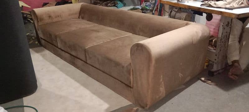 Sofa Set and posish 5