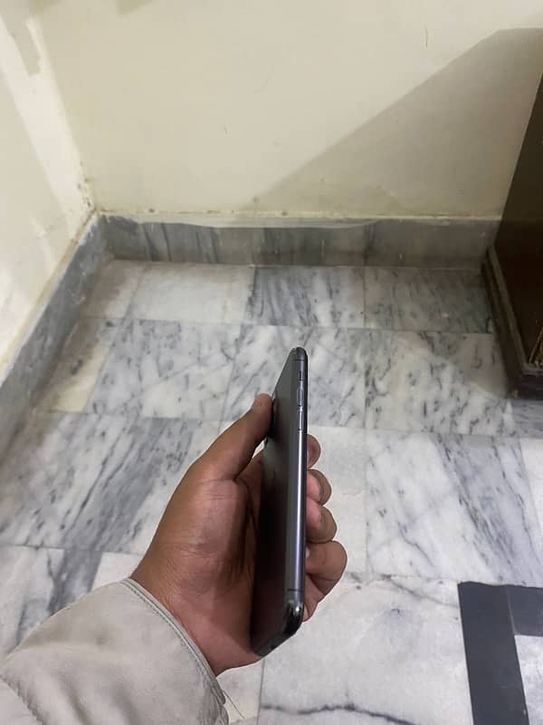 iPhone 11 Pro PTA Approved 3