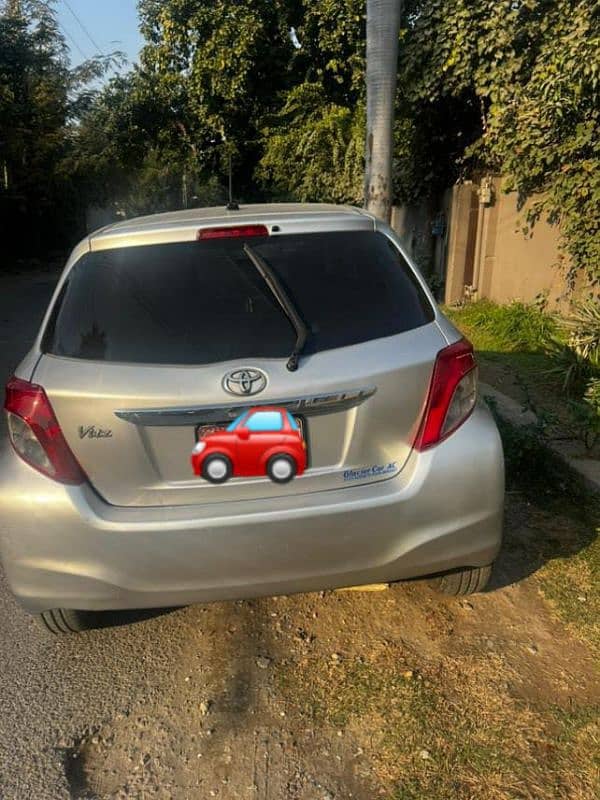 Toyota Vitz 2011 8