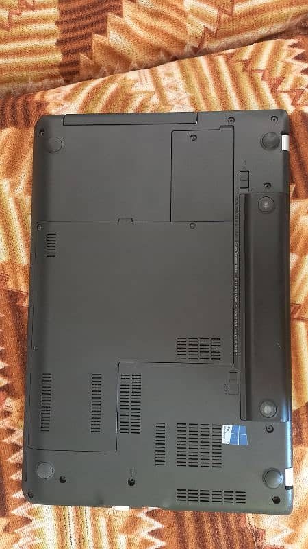 LENOVO CORE i3 5th GENERATION 3