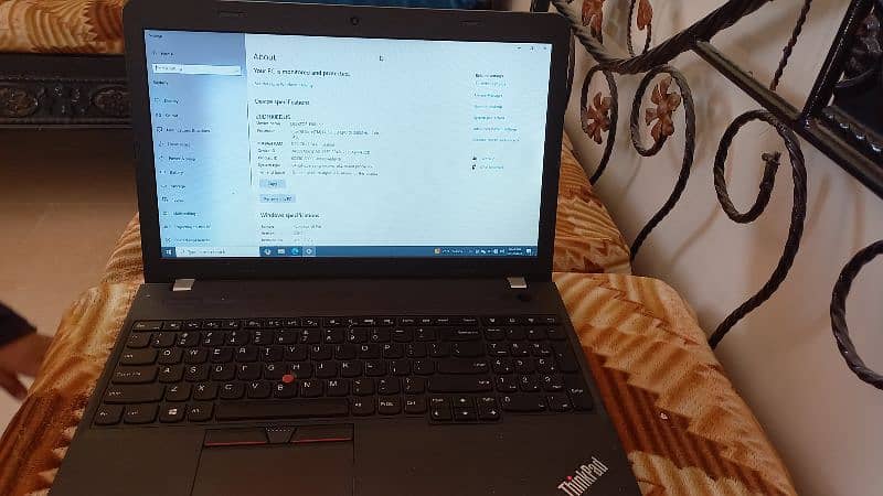 LENOVO CORE i3 5th GENERATION 12