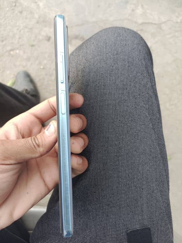 Redmi note 11  argent sale 2