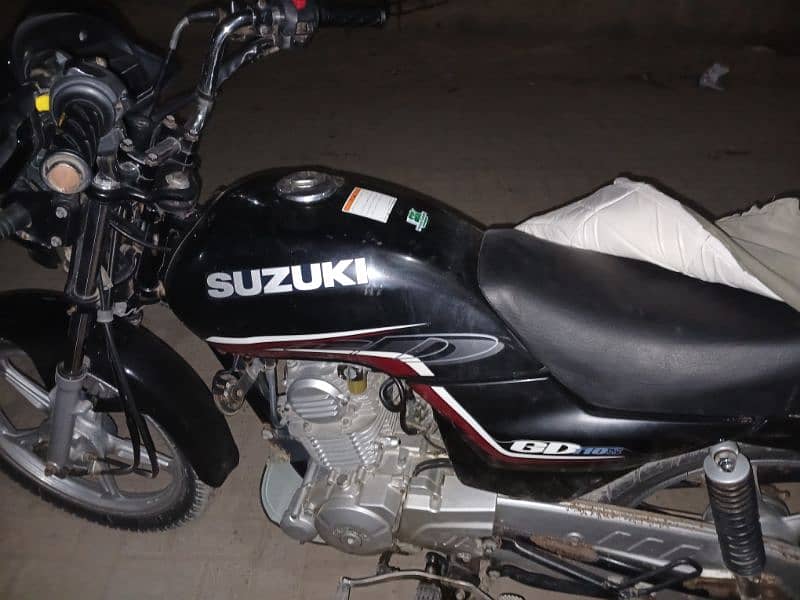 Suzuki gd 110s 0