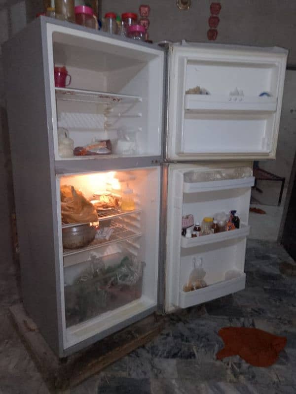 HAIER Refrigerator 1