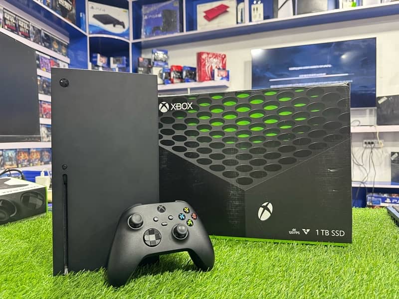 XBOX SERIES X (MINT CONDITION) FOR SALE 0