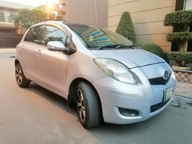 Japanese Toyota vitz model 2008/2011 automatic car good condition 0