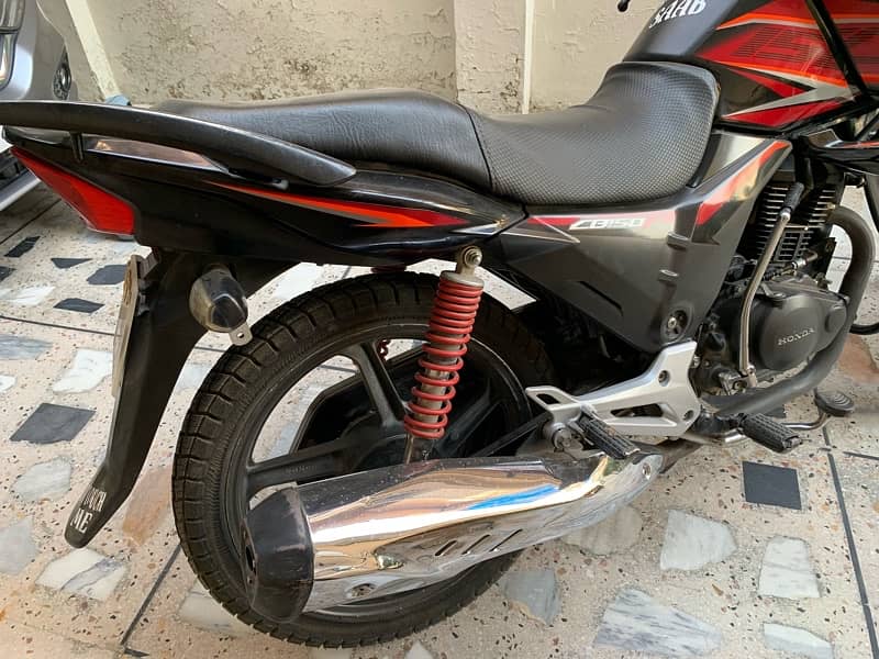 HONDA CB150F 5