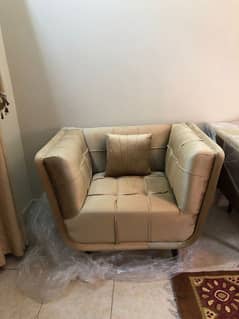 5 seater big size brand new classy sofa set up for sale