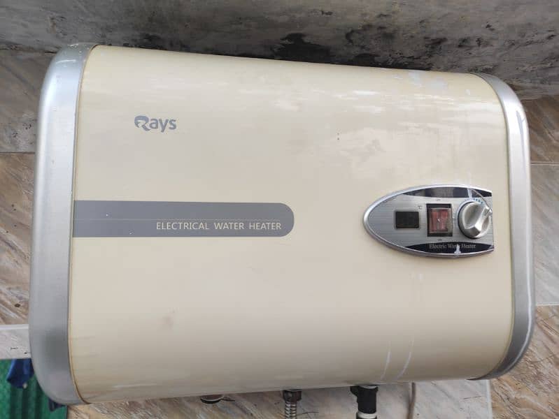 Rays Electric Water Heater ST-E30 15Ltr 5