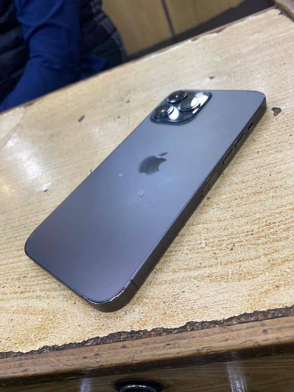 iphone 13 pro max 128 gb jv   (03271771927)contact on this number 1