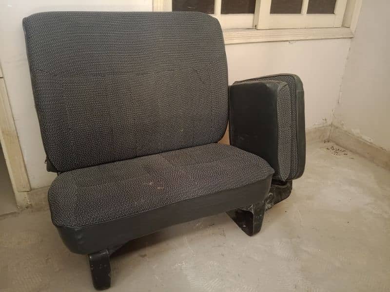 Hi roof Folding Seat 3