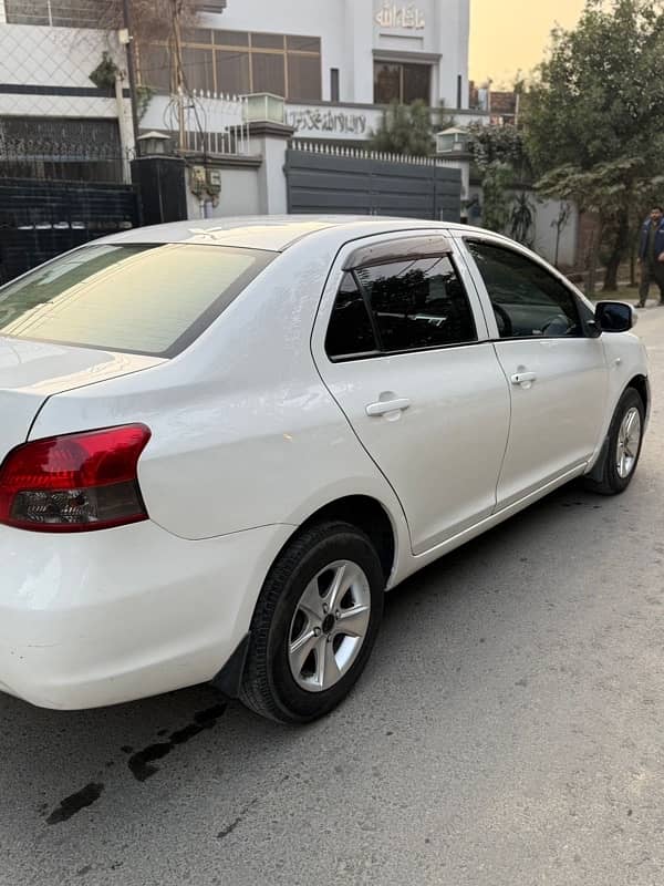 Toyota Belta 2007 3