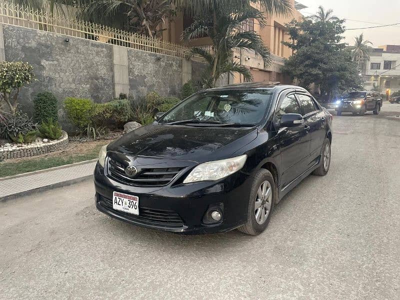 Toyota Corolla Altis 2013 SR 10