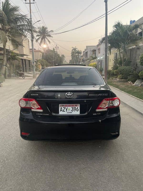 Toyota Corolla Altis 2013 SR 16