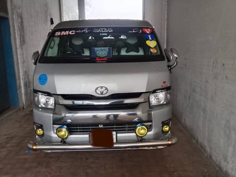 Toyota Hiace 2015 total janwan 0