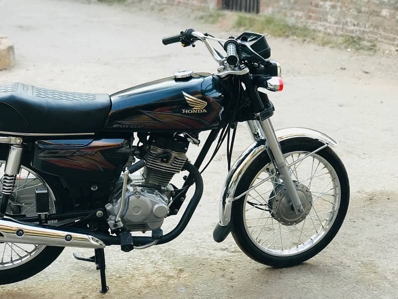 Honda CG-125 (Model 2021) 2