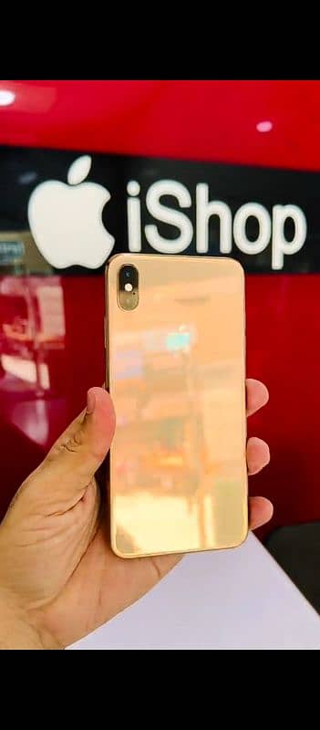 iPhone xs 256 GB PTA proud my WhatsApp 0324=071=6105 1